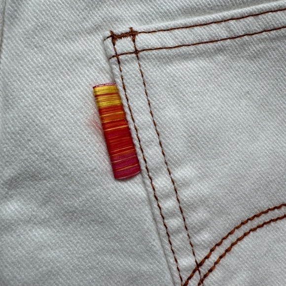 NWT FARM Rio White Floral Tapestry Denim Shorts  Size 27 - Picture 8 of 10